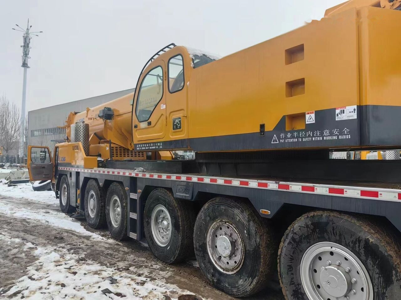 XCMG QAY200 - Autodizalica: slika 5 XCMG QAY200 - Autodizalica: slika 5