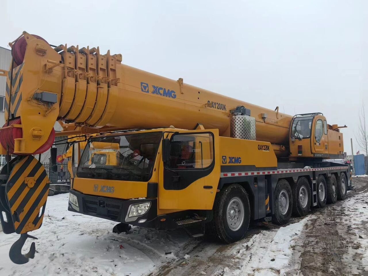 XCMG QAY200 - Autodizalica: slika 4 XCMG QAY200 - Autodizalica: slika 4
