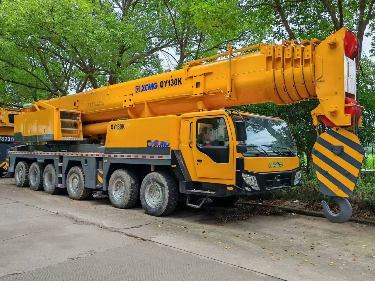 XCMG QY130K QY130K-I QY130K-II 80ton 100ton 110ton 130ton - Autodizalica: slika 2 XCMG QY130K QY130K-I QY130K-II 80ton 100ton 110ton 130ton - Autodizalica: slika 2