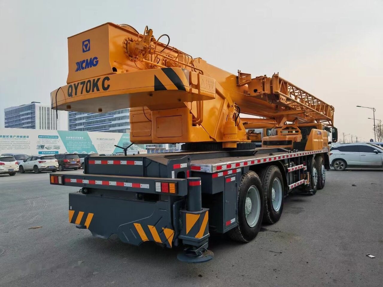 XCMG QY70KC 25t 50t 30t 70t 90t - Autodizalica: slika 2 XCMG QY70KC 25t 50t 30t 70t 90t - Autodizalica: slika 2