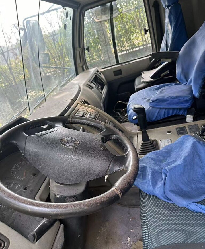 Autodizalica Zoomlion Zoomlion ZTC800V ZTV900V ZTC1000V ZTC110V 110 ton Zoomlion secon: slika 8