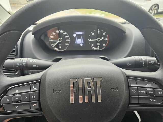 FIAT Ducato 35 140 Serie10-9.2 Modell 25 L2H1 sofort... - Furgon: slika 4 FIAT Ducato 35 140 Serie10-9.2 Modell 25 L2H1 sofort... - Furgon: slika 4