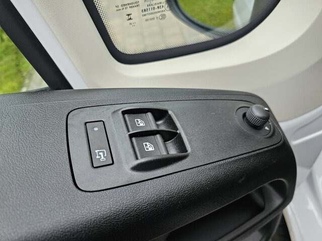 Novu Furgon FIAT Ducato 35 MAXI 180 Serie10-9.2 Modell 2025 L2H2...: slika 39 Novu Furgon FIAT Ducato 35 MAXI 180 Serie10-9.2 Modell 2025 L2H2...: slika 39