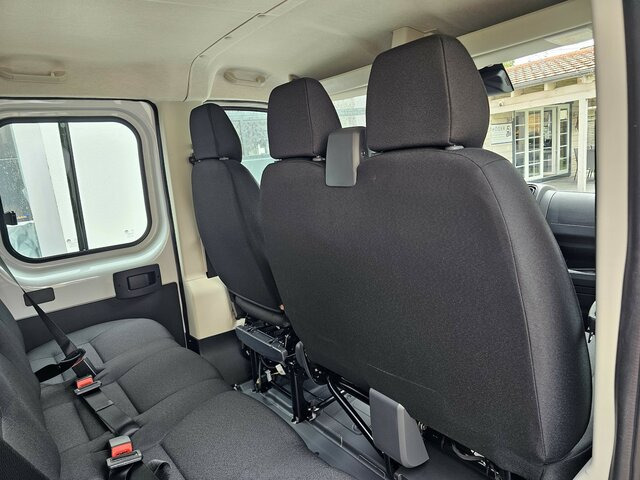 Novu Dostavno vozilo s ravnom platformom, Dostavno vozilo sa duplom kabinom FIAT Ducato MAXI 140 Serie10-9.2 2025 L5 DOKA 3,3 M....: slika 22