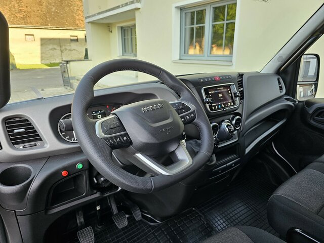 IVECO Daily 35S18 3.0 Koffer LBW Bär ACC LED sofort! - Dostavno vozilo sa zatvorenim sandukom: slika 5 IVECO Daily 35S18 3.0 Koffer LBW Bär ACC LED sofort! - Dostavno vozilo sa zatvorenim sandukom: slika 5