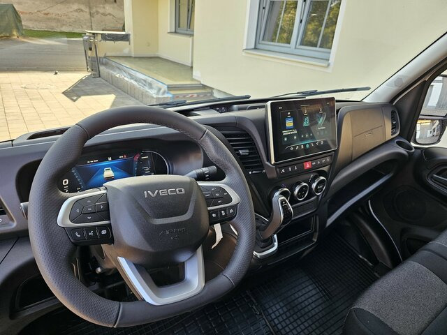 IVECO Daily 35S18HA8 3.0 Hi-Matic MY24 LBW Bär AHK - Dostavno vozilo sa zatvorenim sandukom: slika 3 IVECO Daily 35S18HA8 3.0 Hi-Matic MY24 LBW Bär AHK - Dostavno vozilo sa zatvorenim sandukom: slika 3