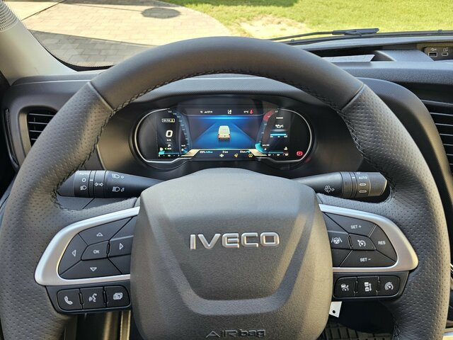 IVECO Daily 35S18HA8V Hi-Matic 18m³ Modell 2025 MY24... - Furgon: slika 4 IVECO Daily 35S18HA8V Hi-Matic 18m³ Modell 2025 MY24... - Furgon: slika 4