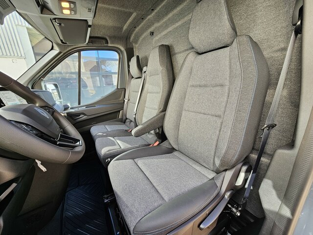 RENAULT Master L3H2 170 Neues Modell 10 Navi Kamera AHK... - Furgon: slika 2 RENAULT Master L3H2 170 Neues Modell 10 Navi Kamera AHK... - Furgon: slika 2