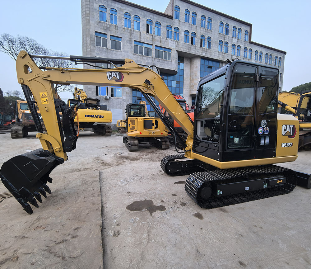 CAT 305.5E2 Excavator - Mini bager: slika 4 CAT 305.5E2 Excavator - Mini bager: slika 4