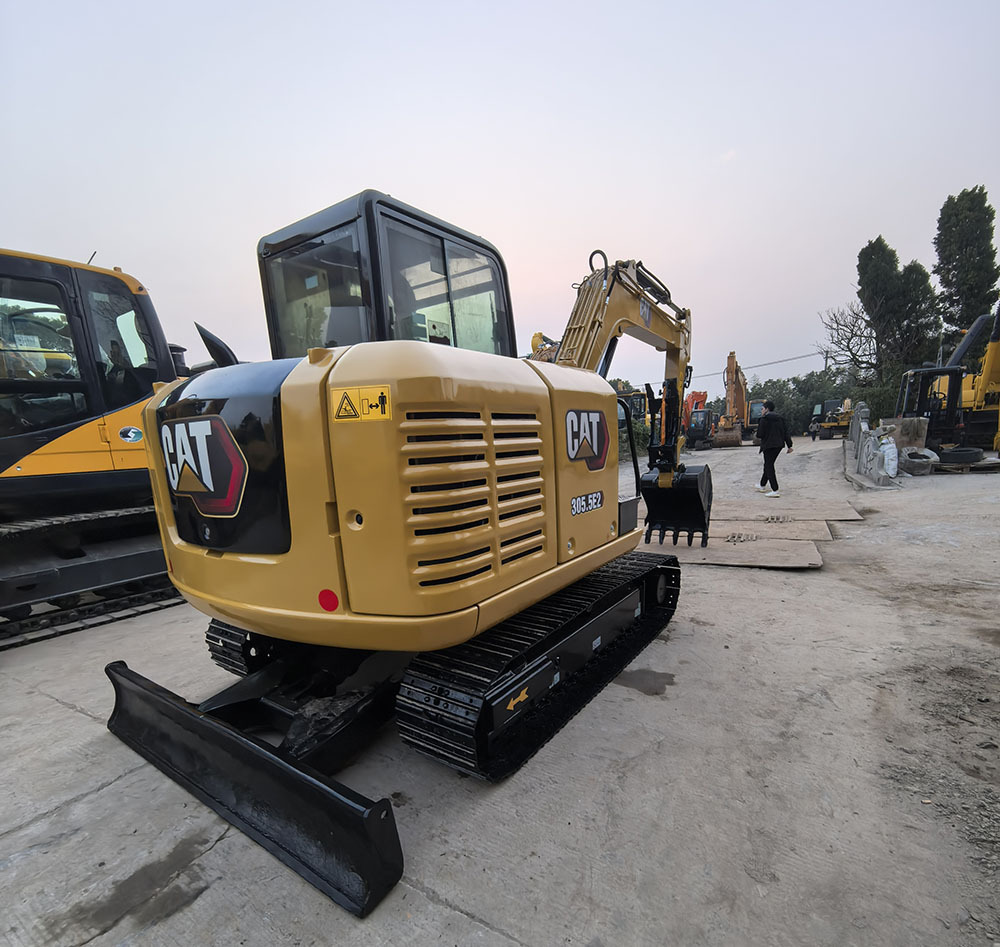 CAT 305.5E2 Excavator - Mini bager: slika 3 CAT 305.5E2 Excavator - Mini bager: slika 3