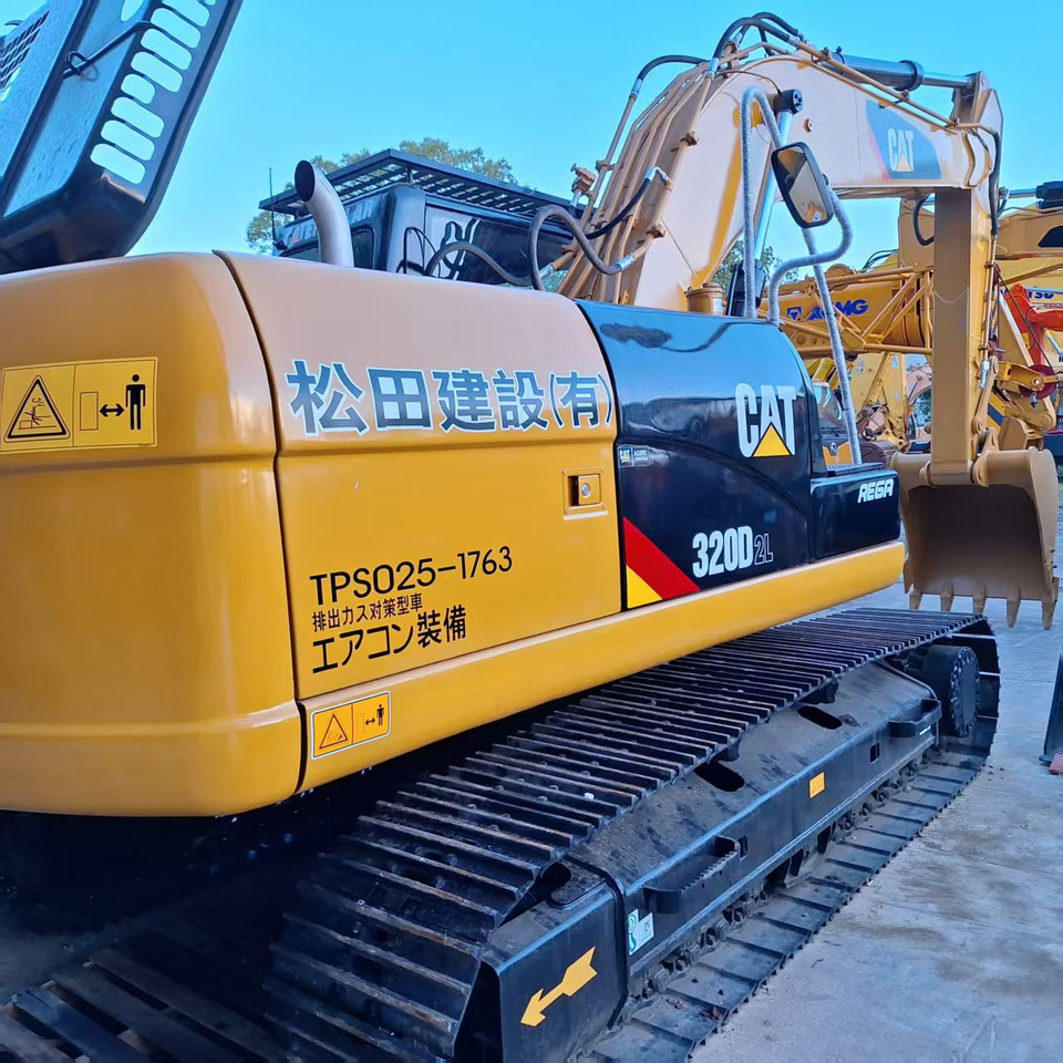 CAT 320D2L Excavator - Bager guseničar: slika 3 CAT 320D2L Excavator - Bager guseničar: slika 3