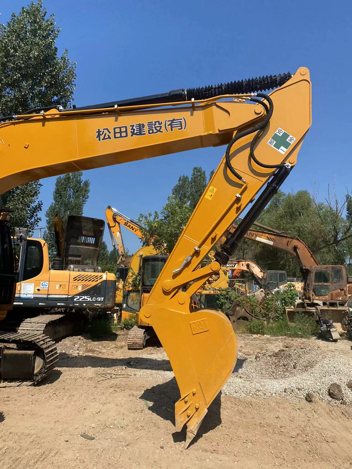 CAT 320DL Excavator - Bager guseničar: slika 3 CAT 320DL Excavator - Bager guseničar: slika 3