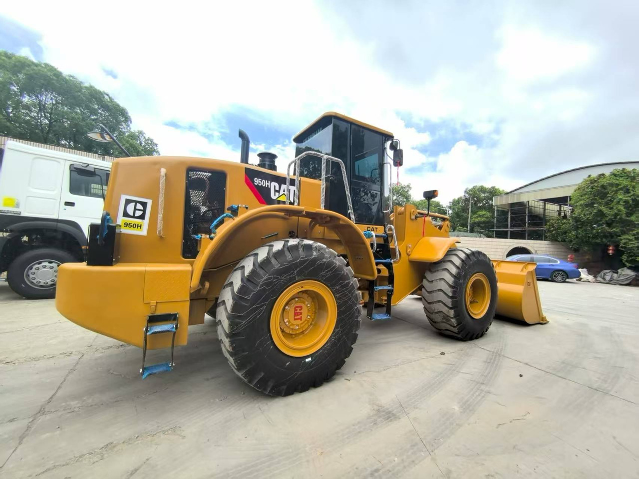 CAT 950H Loader - Utovarivač točkaš: slika 3 CAT 950H Loader - Utovarivač točkaš: slika 3