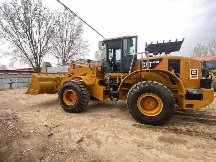 CAT Caterpillar CAT950H second hand CAT 950H Wheel Loaders for sale - Utovarivač točkaš: slika 5 CAT Caterpillar CAT950H second hand CAT 950H Wheel Loaders for sale - Utovarivač točkaš: slika 5