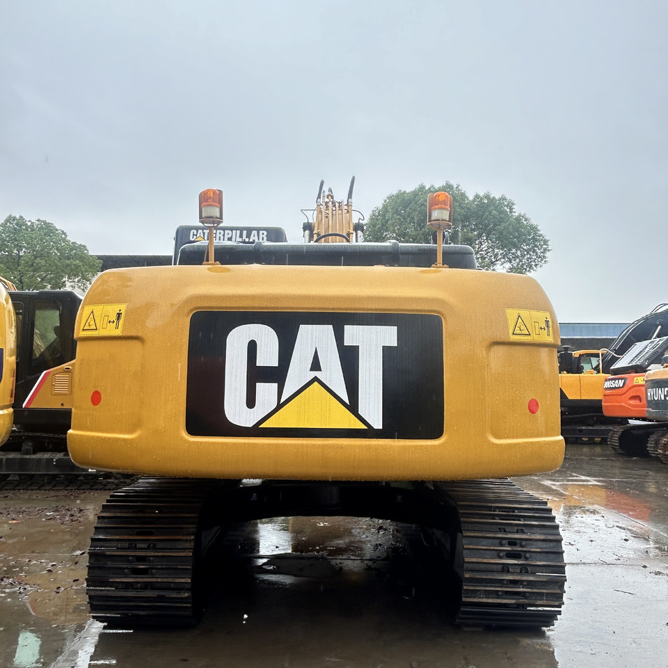 CAT320D EXCAVATOR - Bager guseničar: slika 3 CAT320D EXCAVATOR - Bager guseničar: slika 3