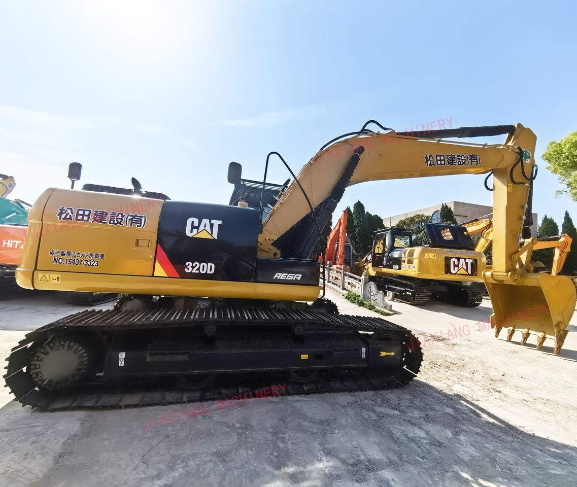 CAT320D EXCAVATOR - Bager guseničar: slika 2 CAT320D EXCAVATOR - Bager guseničar: slika 2