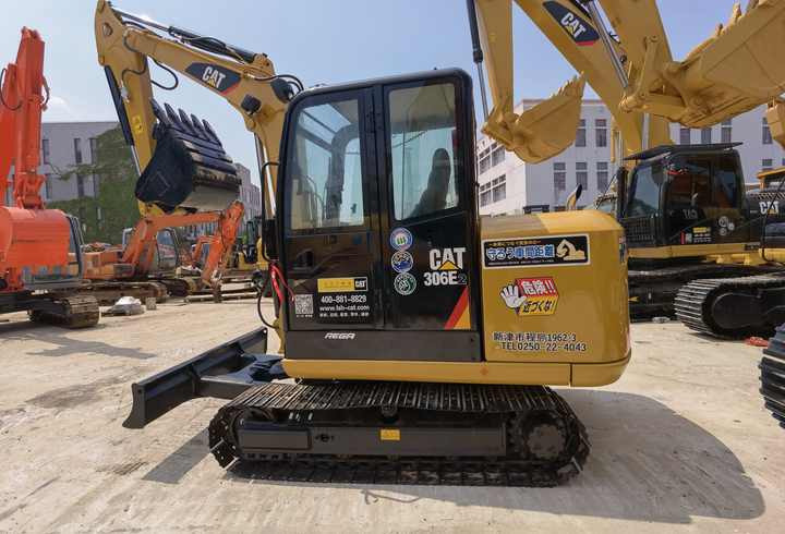Caterpillar 306E Cat 306E2 Used Caterpillar Brand 6 Ton Cat Excavator CAT306E2 Excavator for sale - Bager guseničar: slika 2 Caterpillar 306E Cat 306E2 Used Caterpillar Brand 6 Ton Cat Excavator CAT306E2 Excavator for sale - Bager guseničar: slika 2