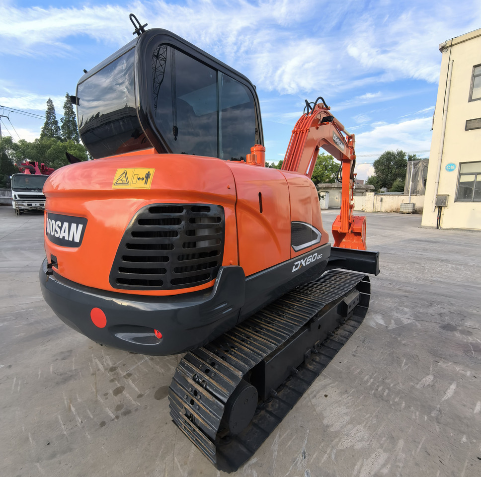 DOOSAN DX60 - Mini bager: slika 3 DOOSAN DX60 - Mini bager: slika 3