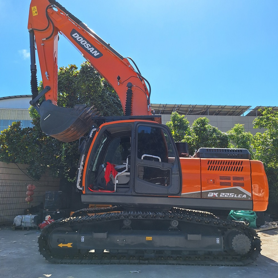 Doosan Dx225LCA Crawler Excavator - Bager guseničar: slika 3 Doosan Dx225LCA Crawler Excavator - Bager guseničar: slika 3