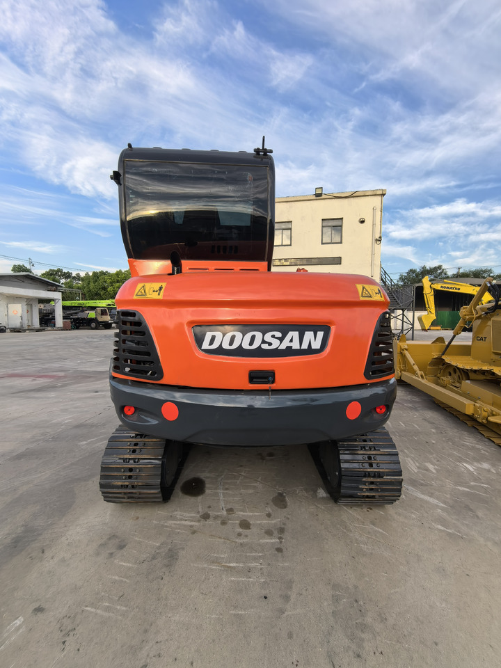 Doosan Dx60 Crawler Excavator - Bager guseničar: slika 2 Doosan Dx60 Crawler Excavator - Bager guseničar: slika 2