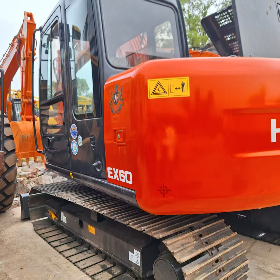 Hitachi EX60 Excavator - Bager guseničar: slika 1 Hitachi EX60 Excavator - Bager guseničar: slika 1
