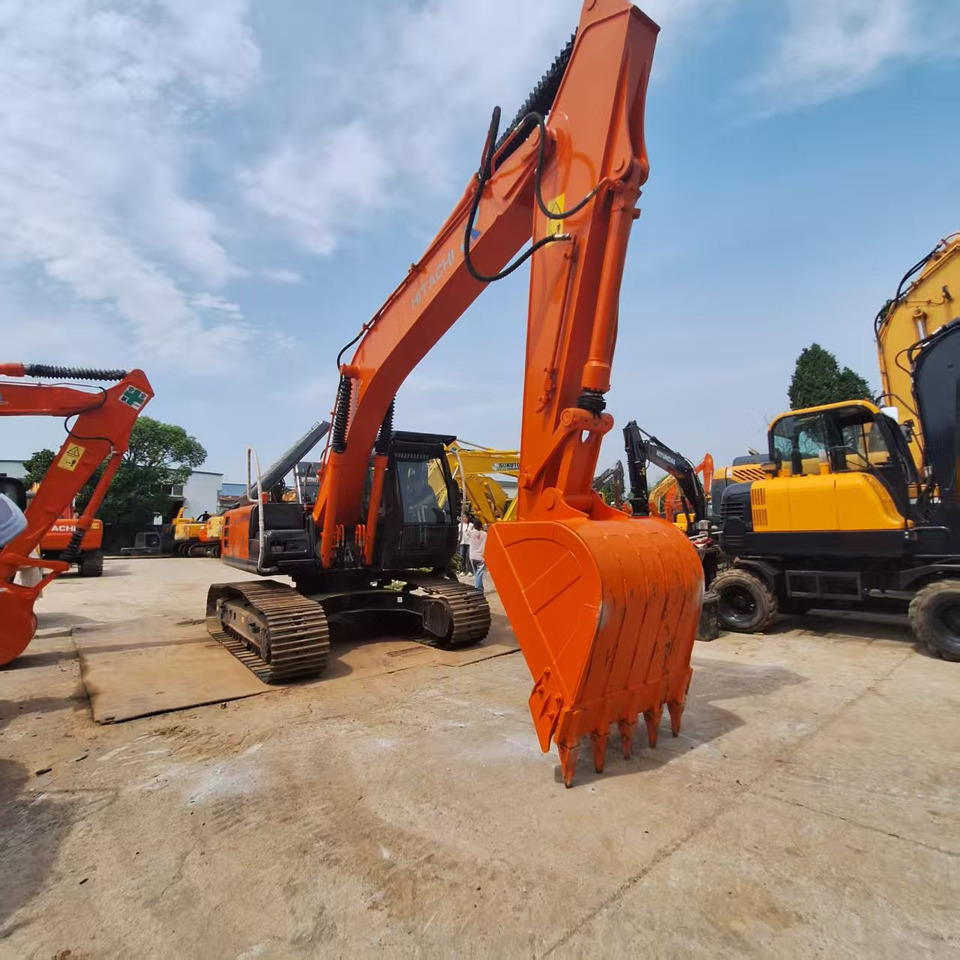 Hitachi ZX200G Excavator - Bager guseničar: slika 5 Hitachi ZX200G Excavator - Bager guseničar: slika 5