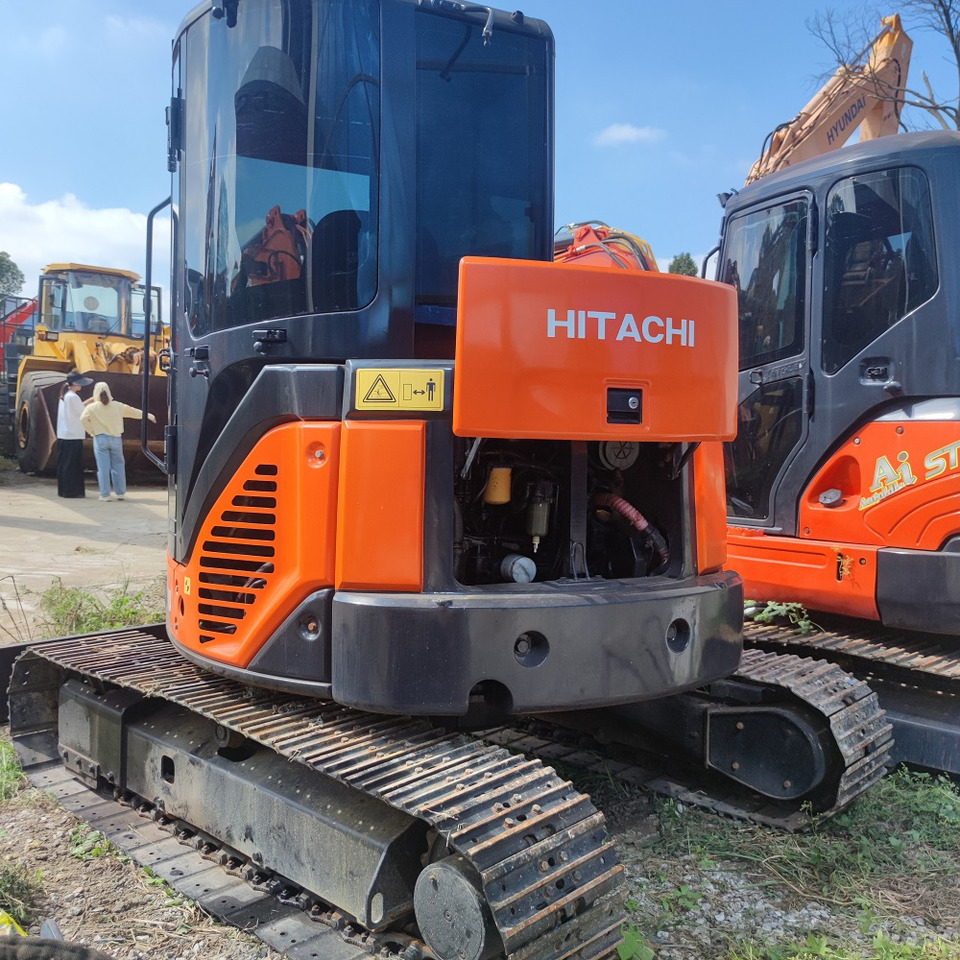 Hitachi ZX50 Excavator - Bager guseničar: slika 4 Hitachi ZX50 Excavator - Bager guseničar: slika 4