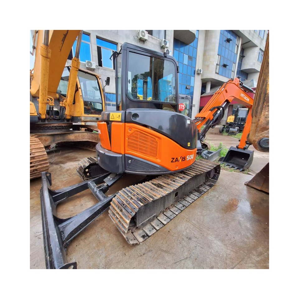 Hitachi ZX50U Excavator - Bager guseničar: slika 2 Hitachi ZX50U Excavator - Bager guseničar: slika 2