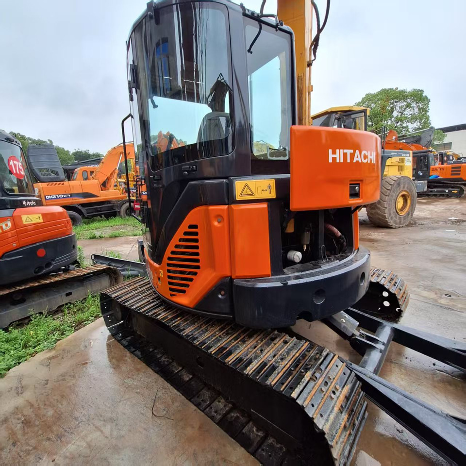 Hitachi ZX50U Excavator - Bager guseničar: slika 3 Hitachi ZX50U Excavator - Bager guseničar: slika 3