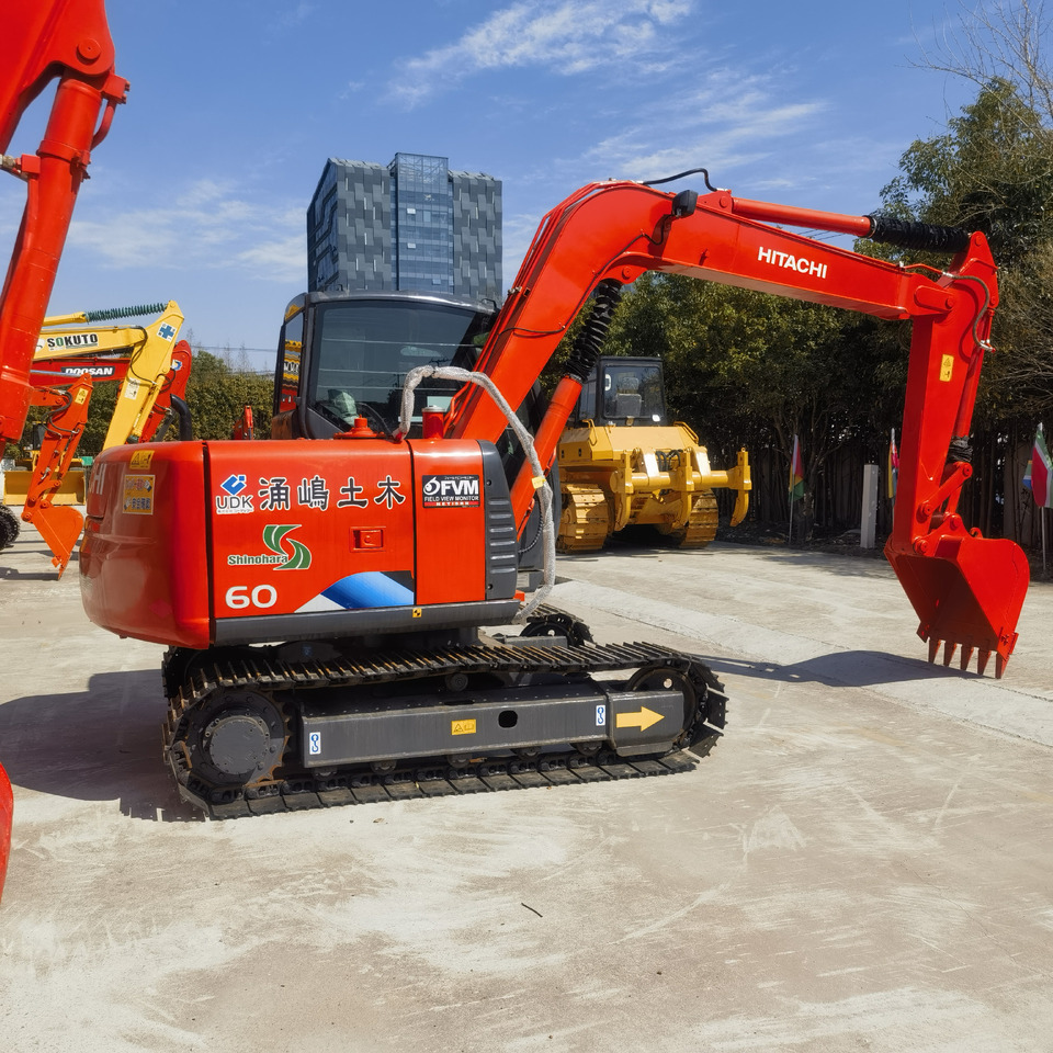 Hitachi ZX60 Excavator - Bager guseničar: slika 2 Hitachi ZX60 Excavator - Bager guseničar: slika 2