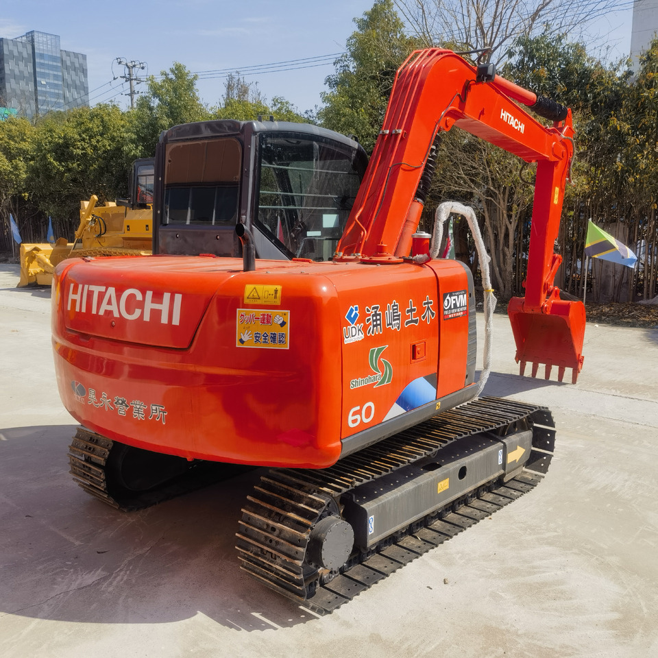 Hitachi ZX60 Excavator - Bager guseničar: slika 1 Hitachi ZX60 Excavator - Bager guseničar: slika 1