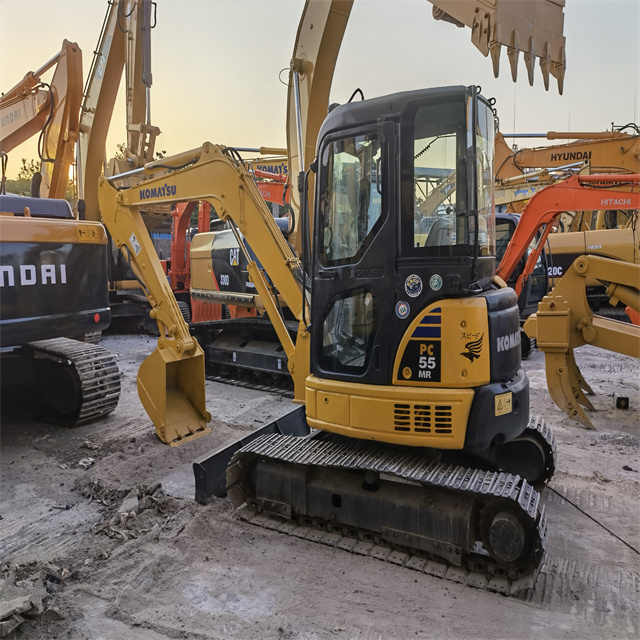 Hot selling Japan Komatsu Excavator 5.5 ton brand komatsu Used PC55 original factory for Sale - Mini bager: slika 3 Hot selling Japan Komatsu Excavator 5.5 ton brand komatsu Used PC55 original factory for Sale - Mini bager: slika 3