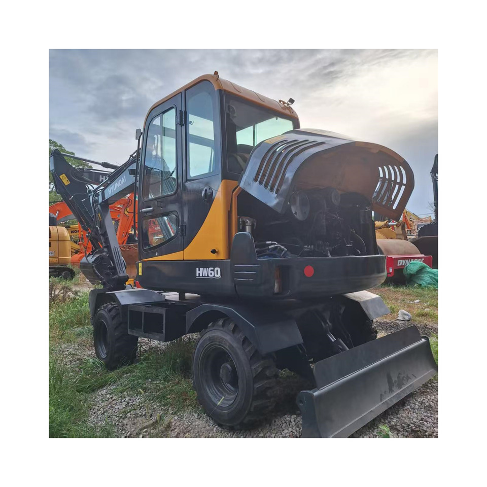 Hyundai HW60 excavator - Bager točkaš: slika 2 Hyundai HW60 excavator - Bager točkaš: slika 2