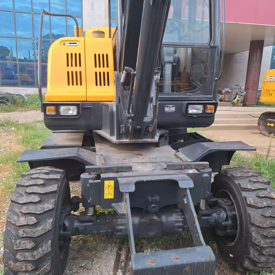 Hyundai HW60 excavator - Bager točkaš: slika 5 Hyundai HW60 excavator - Bager točkaš: slika 5