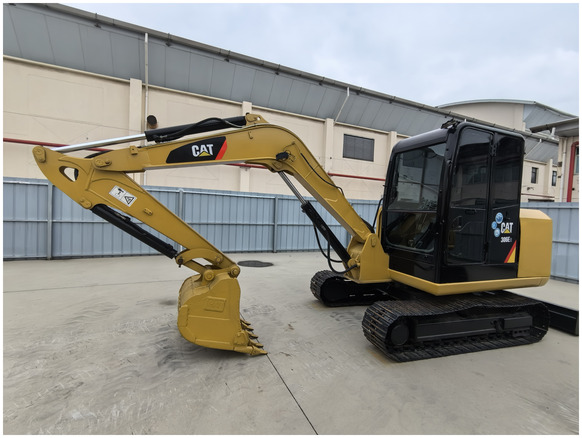 Japan original 6 ton mini used caterpillar cat 306E2 excavator in Shanghai for sale - Bager guseničar: slika 1 Japan original 6 ton mini used caterpillar cat 306E2 excavator in Shanghai for sale - Bager guseničar: slika 1