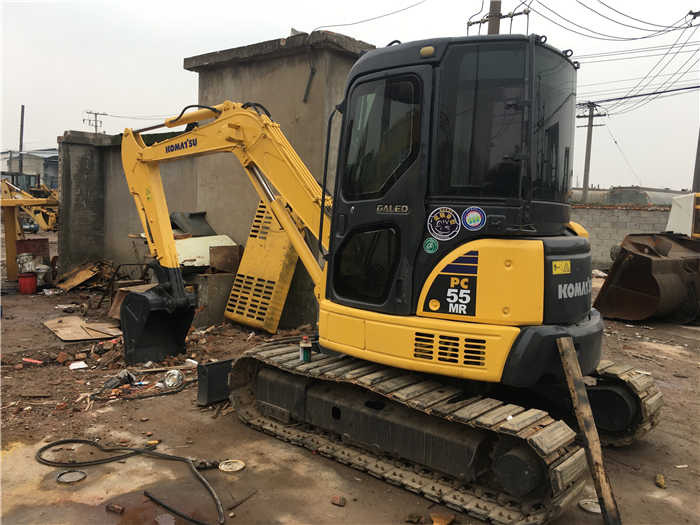 Japanese Cheap Selling Used Mini Excavator Komatsu PC55MR 5.5Tons PC56-7 komatsu pc55mr-2 excavator used digger in shanghai - Mini bager: slika 3 Japanese Cheap Selling Used Mini Excavator Komatsu PC55MR 5.5Tons PC56-7 komatsu pc55mr-2 excavator used digger in shanghai - Mini bager: slika 3