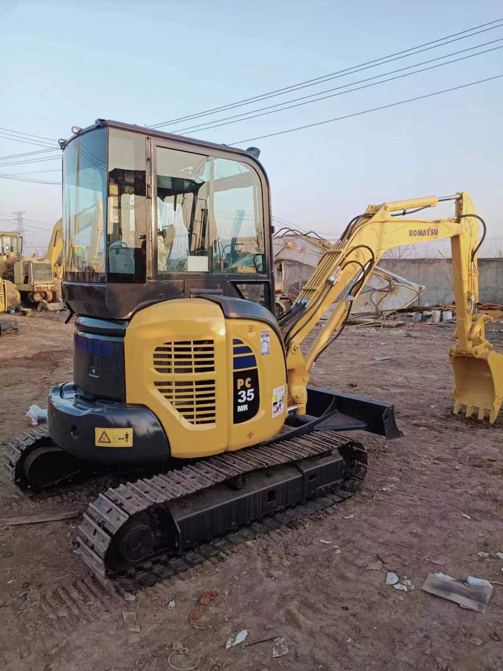 KOMATSU PC35 Excavator - Bager guseničar: slika 2 KOMATSU PC35 Excavator - Bager guseničar: slika 2