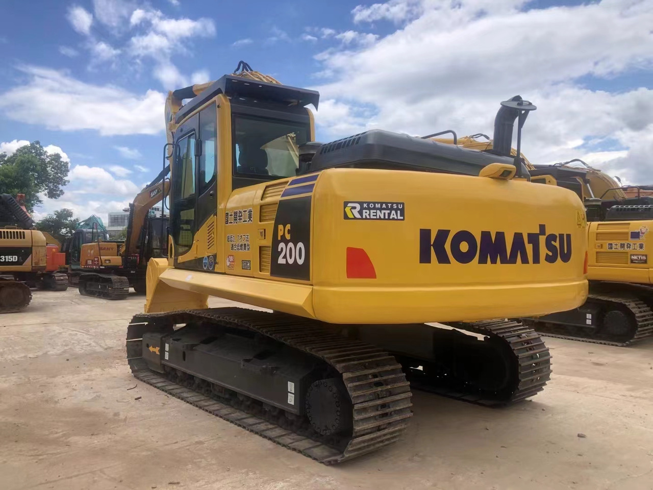 Komatsu PC200-8 Excavator - Bager guseničar: slika 2 Komatsu PC200-8 Excavator - Bager guseničar: slika 2