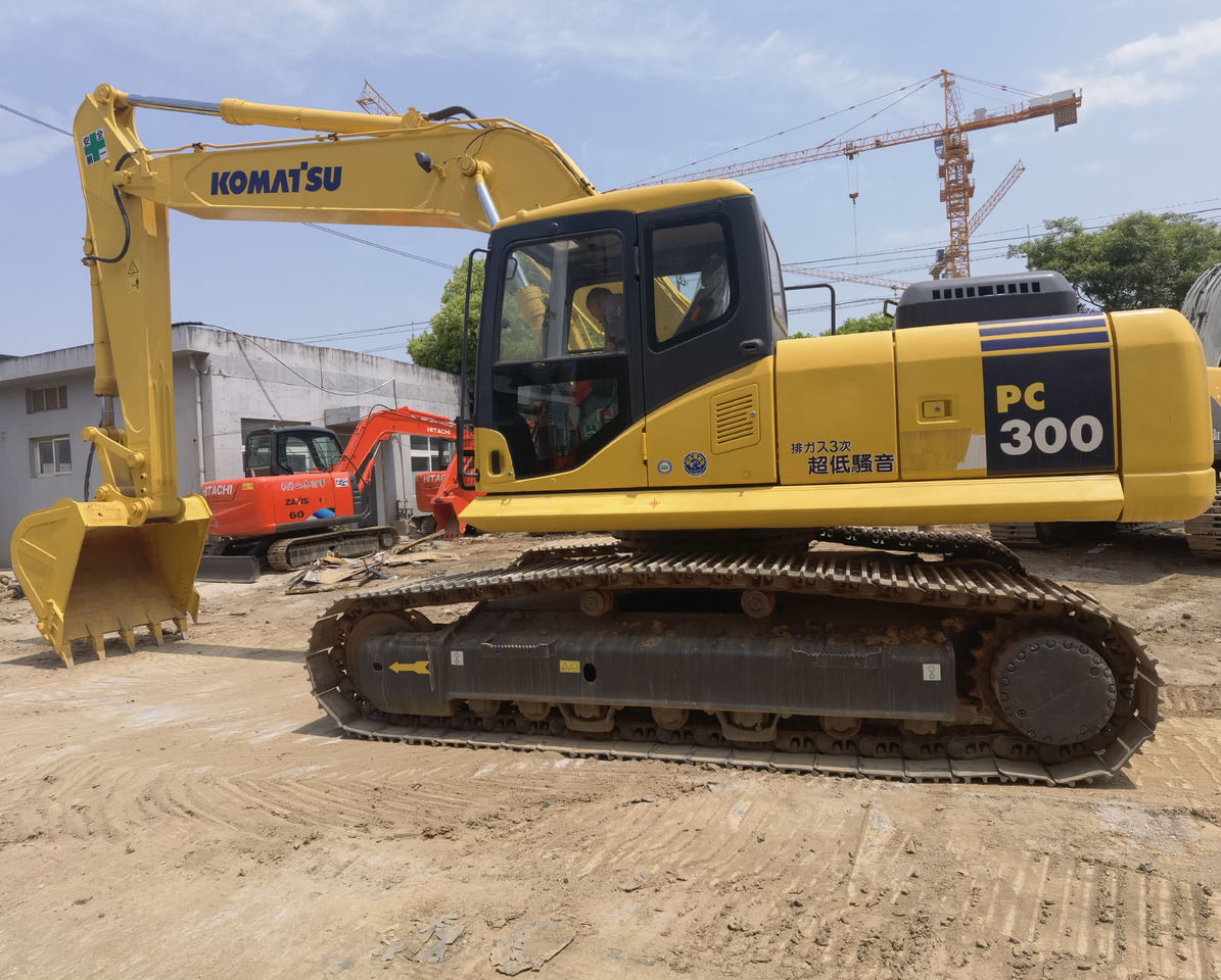 Komatsu PC300-7 excavator - Bager guseničar: slika 2 Komatsu PC300-7 excavator - Bager guseničar: slika 2
