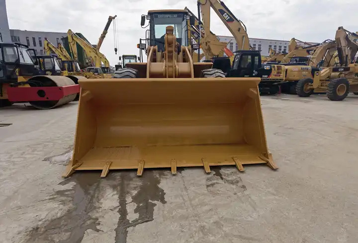 Original Japan 950H excavator Used cat loader High quality in good condition for sale - Utovarivač točkaš: slika 5 Original Japan 950H excavator Used cat loader High quality in good condition for sale - Utovarivač točkaš: slika 5