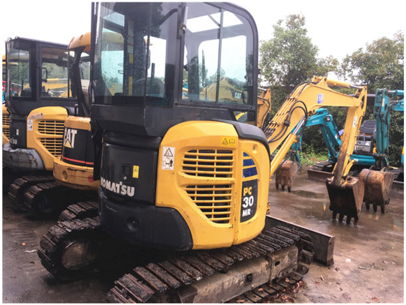 Reasonable price good quality second-hand Komatsu PC30 used Komatsu mini excavator digger for sale - Bager guseničar: slika 1 Reasonable price good quality second-hand Komatsu PC30 used Komatsu mini excavator digger for sale - Bager guseničar: slika 1