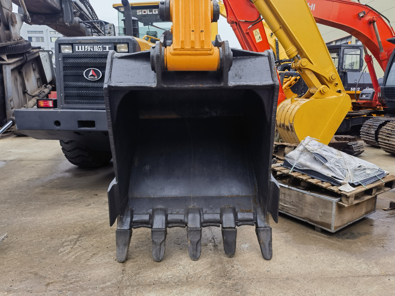 SANY 365H Excavator - Bager guseničar: slika 3 SANY 365H Excavator - Bager guseničar: slika 3