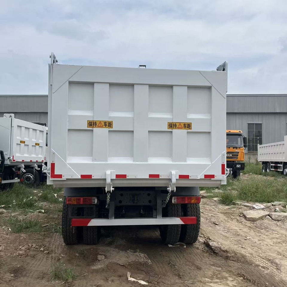 SINOTRUK Howo Dump truck 371hp 6x4 - Istovarivač: slika 4 SINOTRUK Howo Dump truck 371hp 6x4 - Istovarivač: slika 4