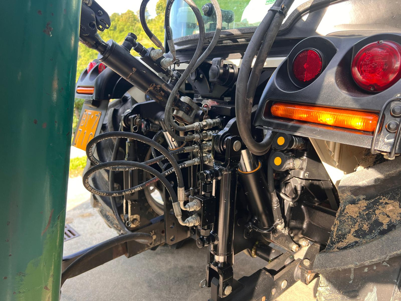 FERRARI VEGA K105 – DUALSTEER - Traktor: slika 4 FERRARI VEGA K105 – DUALSTEER - Traktor: slika 4
