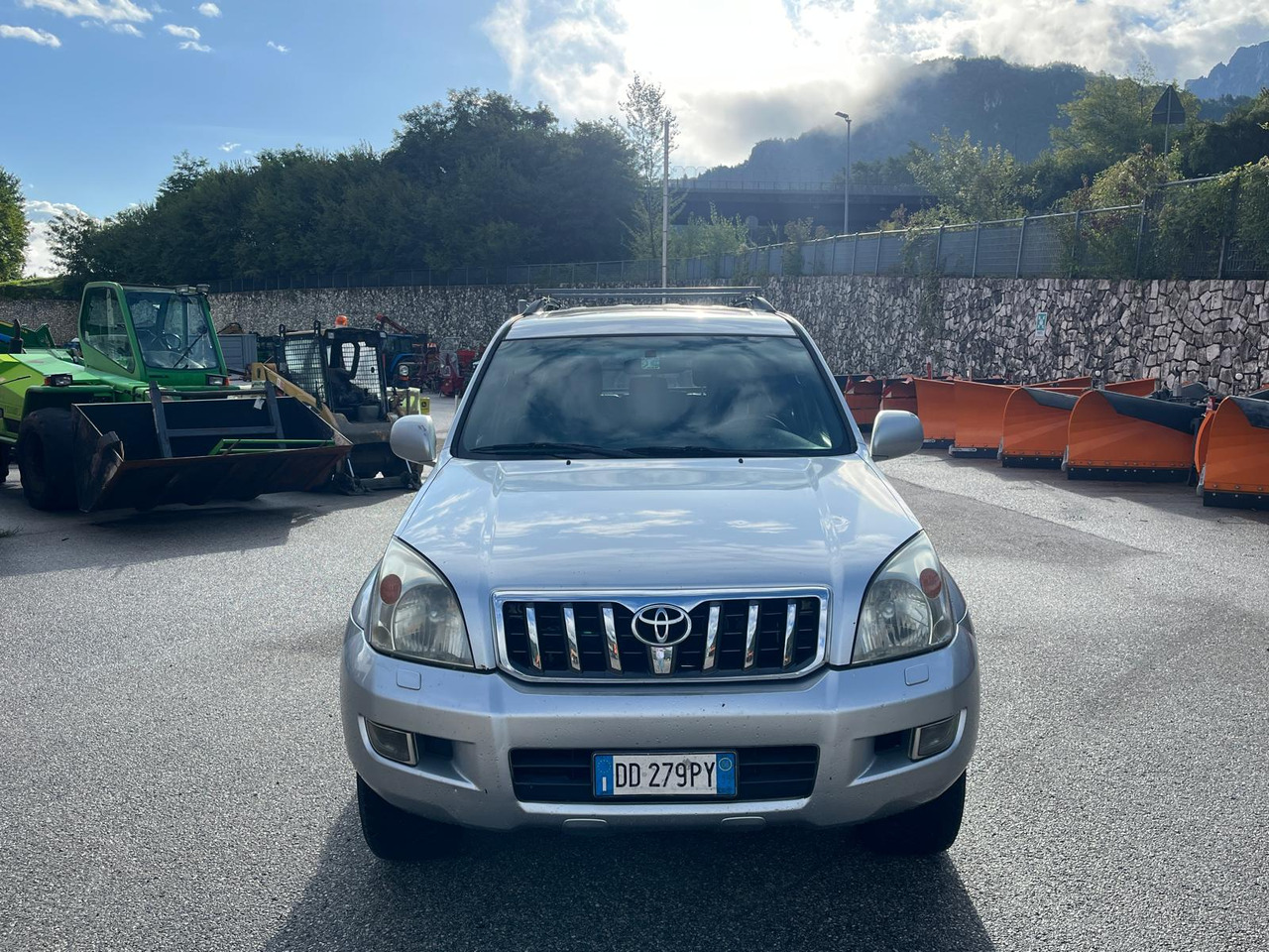 TOYOTA LAND CRUISER 4X4 3.0 D-4D - Automobil: slika 3 TOYOTA LAND CRUISER 4X4 3.0 D-4D - Automobil: slika 3