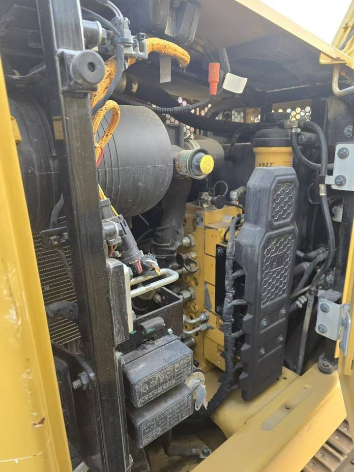 CAT 306 - Mini bager: slika 2 CAT 306 - Mini bager: slika 2