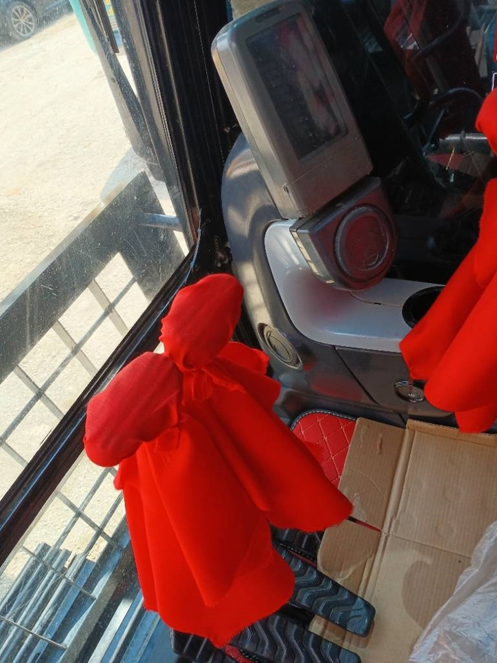 Bager guseničar CAT 315: slika 8