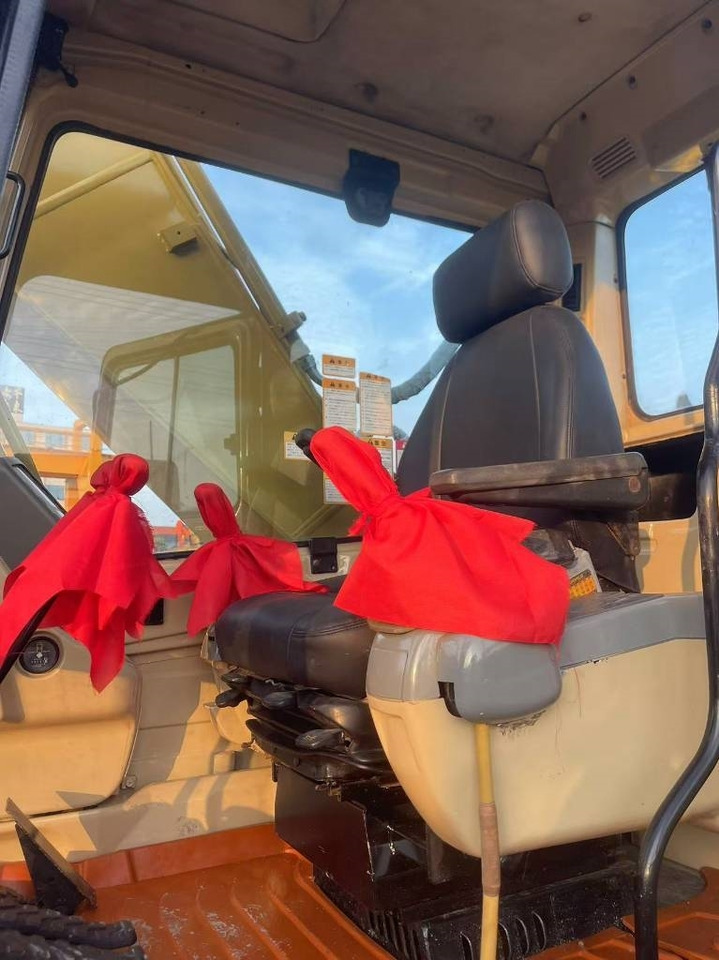 Bager guseničar CAT 320 B L: slika 8 Bager guseničar CAT 320 B L: slika 8