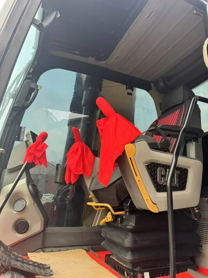 CAT 320 GC - Bager guseničar: slika 3 CAT 320 GC - Bager guseničar: slika 3