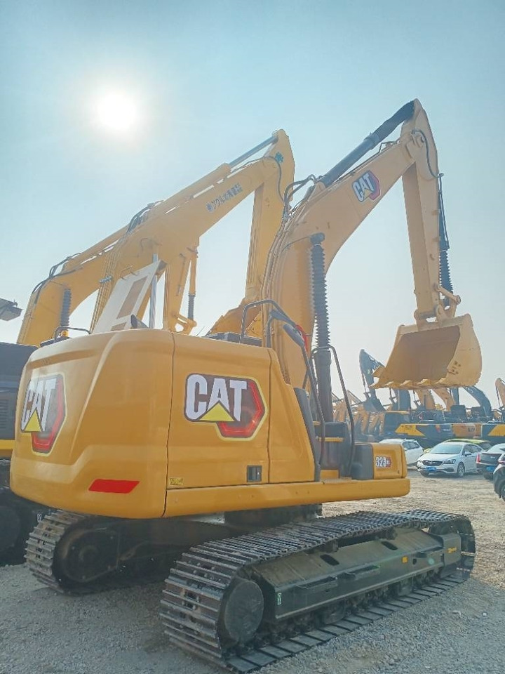 CAT 323GC - Bager guseničar: slika 1 CAT 323GC - Bager guseničar: slika 1
